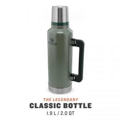 Stanley Classic Legendary Bottle 1.9L - Hammertone Green